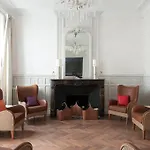 D'hotes Eden Ouest Bed & Breakfast