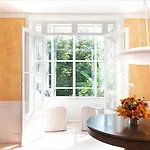 D'hotes Eden Ouest Bed & Breakfast