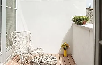 D'hotes Eden Ouest Bed & Breakfast