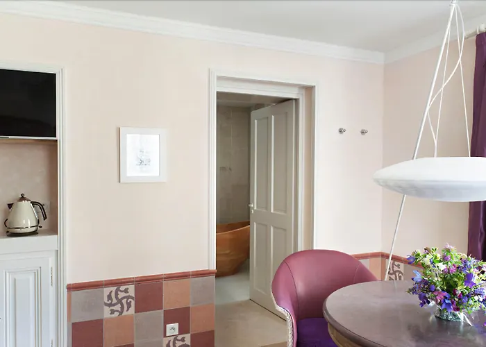 Bed & Breakfast D'hotes Eden Ouest 4*